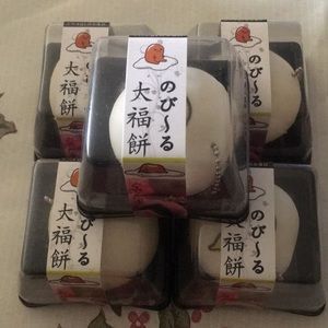 *2 for $7* Gudetama mochi squishy